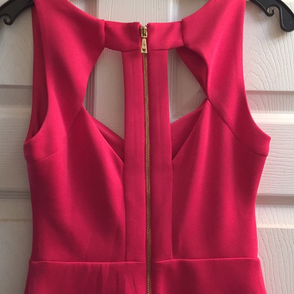 Hot pink slimming bandaid style dress - Picture 3 of 4